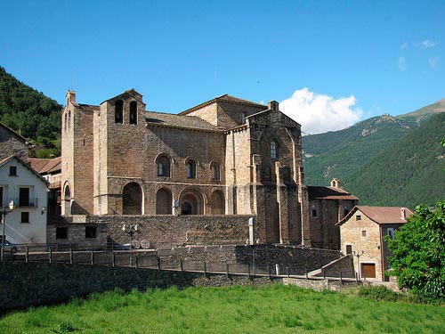 Iglesia de San Pedro de Siresa Ruta por la Jacetania