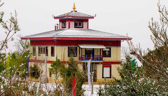 Templo Budista de Panillo Ruta por la Ribagorza y el Cinca Medio